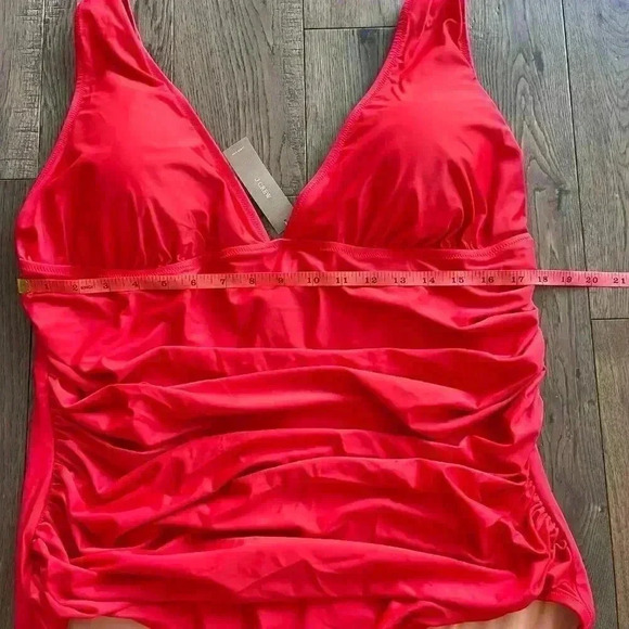 NWT J. Crew Plus Size 22 Ruched V Neck One Piece Swimsuit Bright Red Beach - Picture 5 of 7